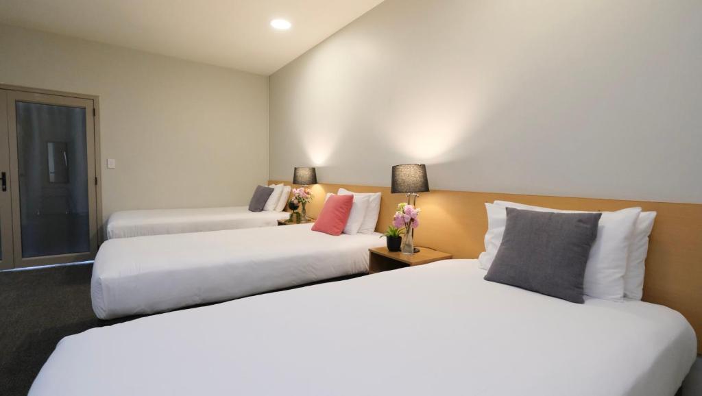 The Garden Hotel - Resim 40