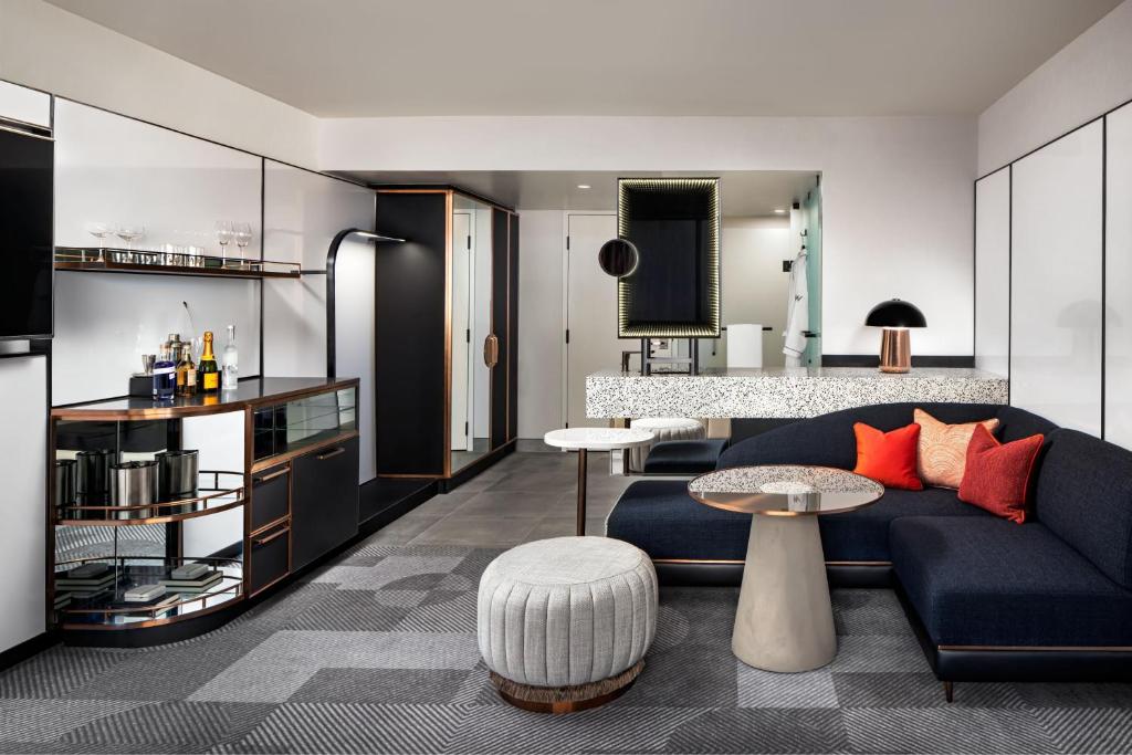 W Toronto - Resim 20