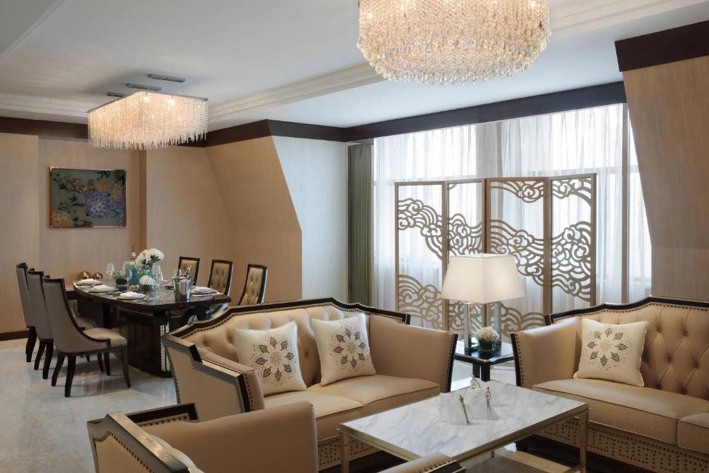 Posezení v ubytování Courtyard by Marriott Shanghai Changfeng Park