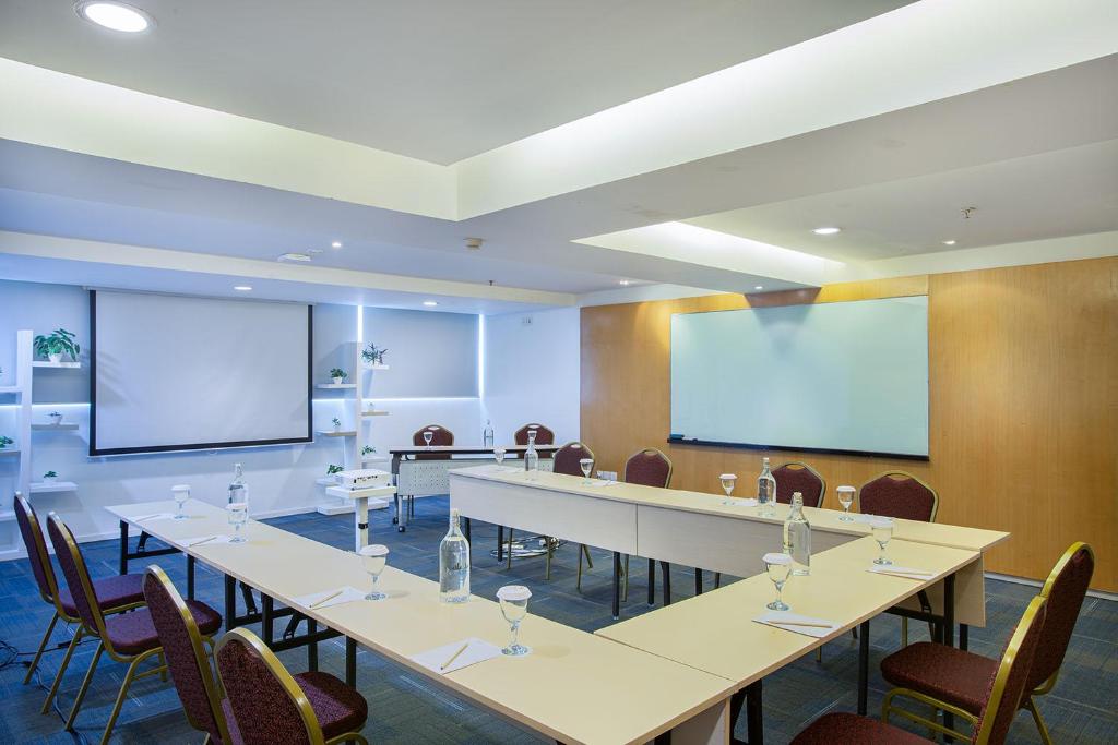 Konferenční prostory v ubytování 1O1 URBAN Jakarta Kelapa Gading