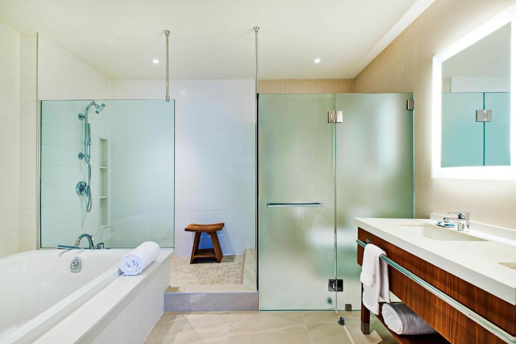 Delta Hotels by Marriott Dartmouth - Resim 3