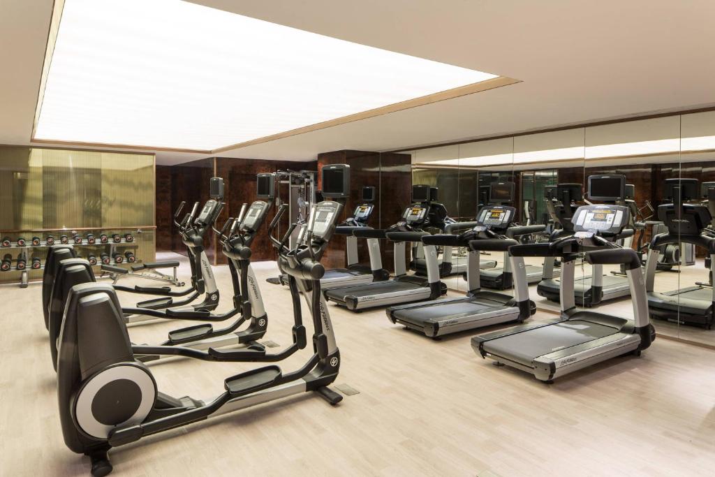 Fitness centrum a/nebo fitness zařízení v ubytování Shunde Marriott Hotel