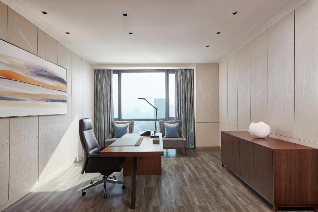 Posezení v ubytování Four Points by Sheraton Jiaxing
