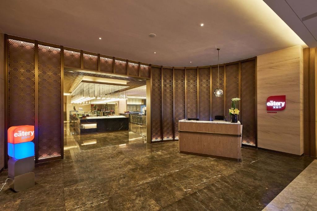 Vstupní hala nebo recepce v ubytování Four Points by Sheraton Jiaxing