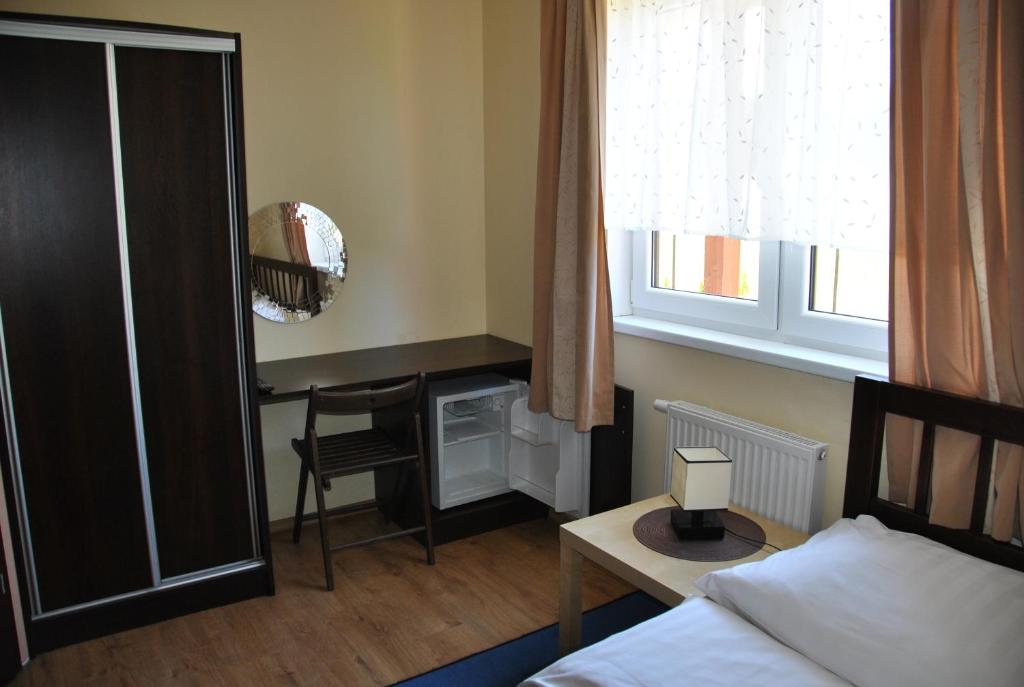 Krzywy Domek w Ostrowie Morza Brzeg - 5