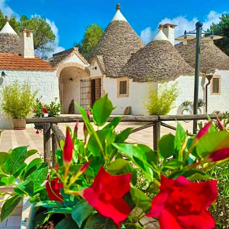 Ogród w obiekcie Trulli Bosco Selva