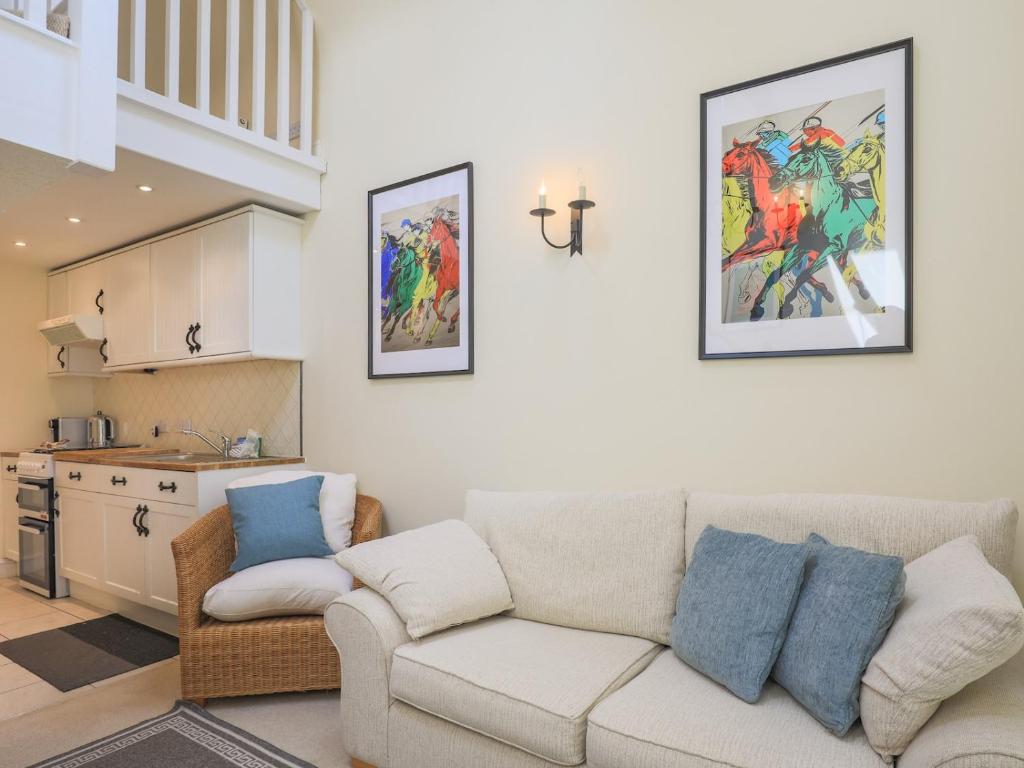 Predel za sedenje v nastanitvi Acorn Lodge Windsor
