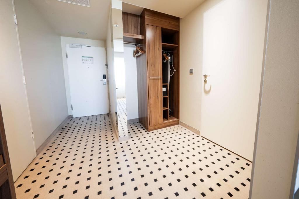 Radisson Blu Conference Hotel, Düsseldorf - Resim 15