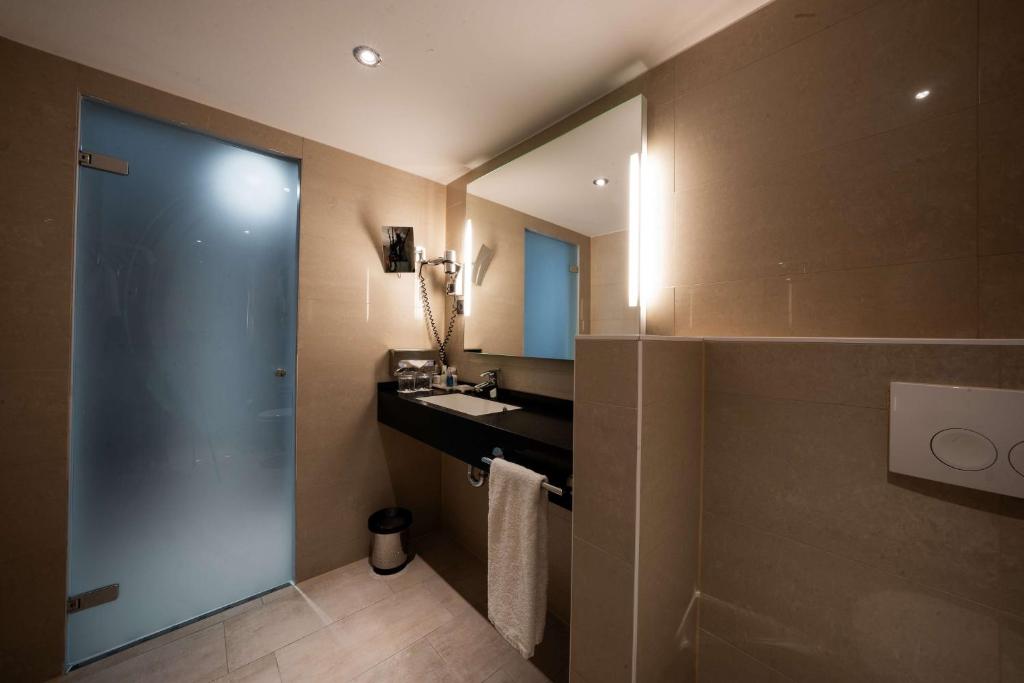 Radisson Blu Conference Hotel, Düsseldorf - Resim 34