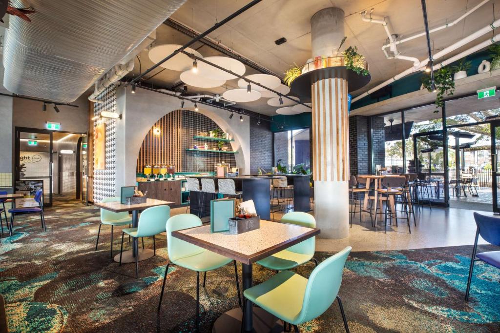 Nightelier Mitchelton The Brook - Resim 29