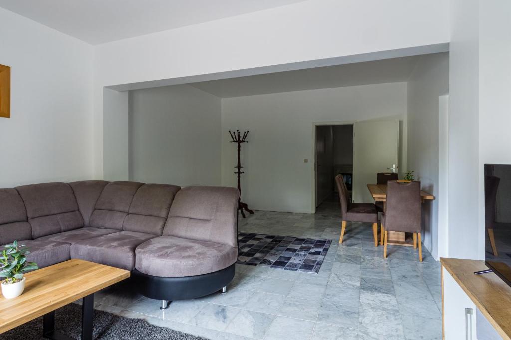 Voyage Pension - Resim 35