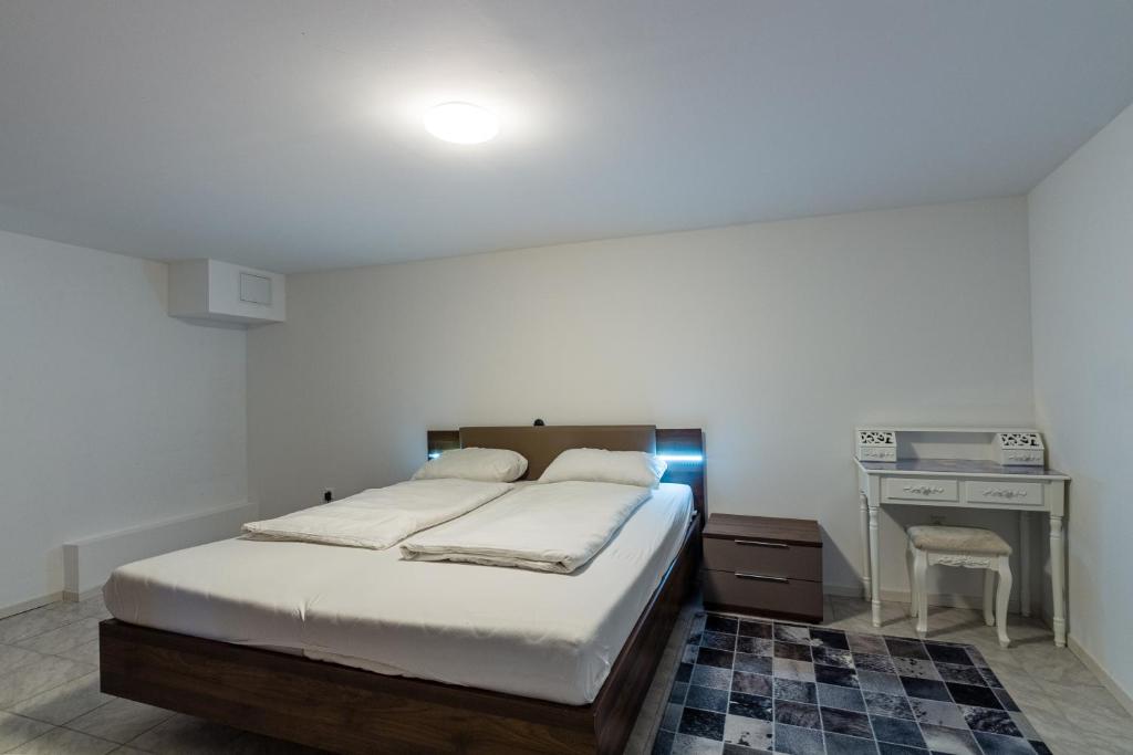 Voyage Pension - Resim 36