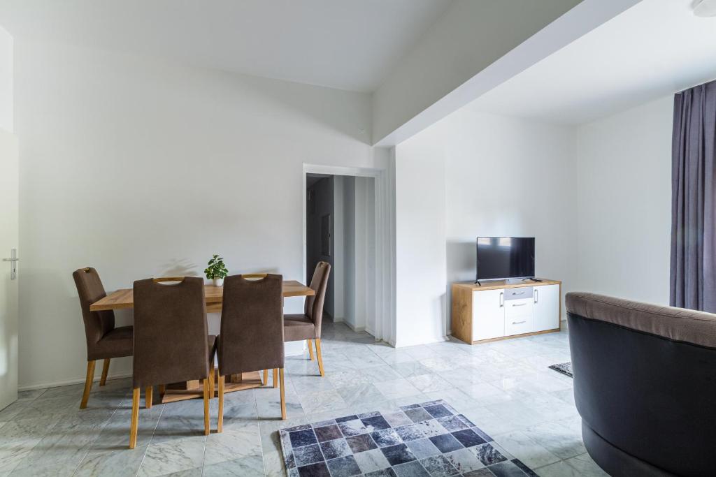 Voyage Pension - Resim 42