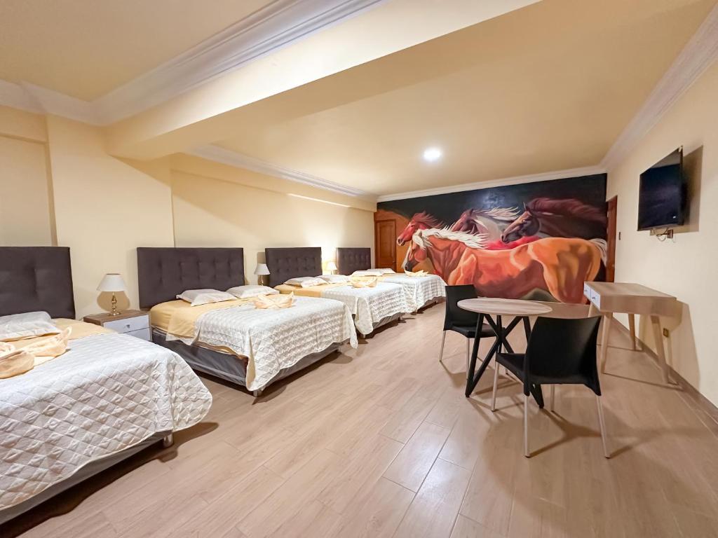 Hotel Retamayo - Delüks Dört Kişilik Oda