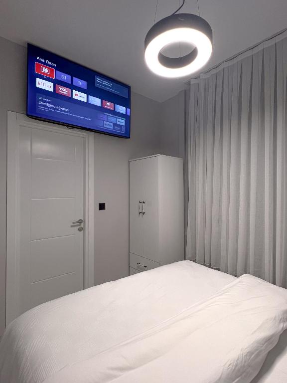 Postel nebo postele na pokoji v ubytování Galata Inn Hotel