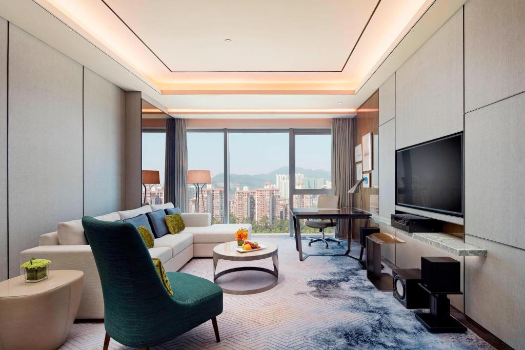 TV a/nebo společenská místnost v ubytování Sheraton Guangzhou Nansha Hotel
