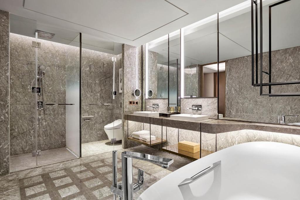 Koupelna v ubytování Sheraton Guangzhou Nansha Hotel