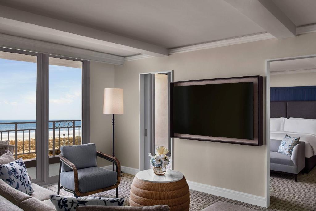 The Ritz-Carlton, Amelia Island - One-Bedroom King Suite With Balcony And Ocean View