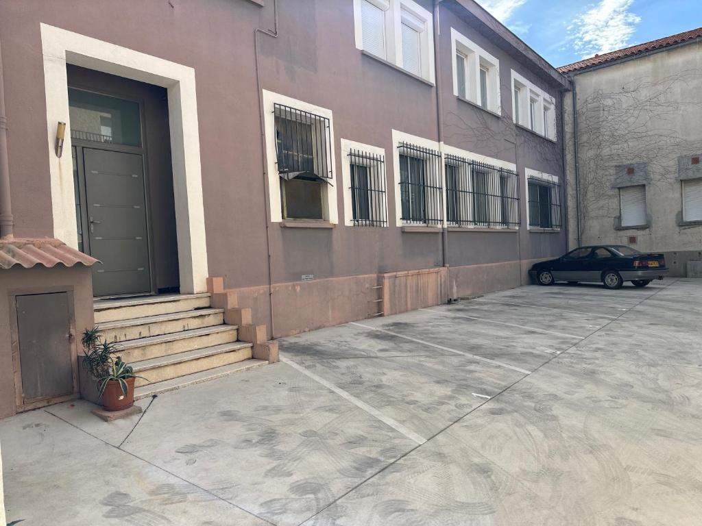Budova, v ktorej sa ubytovanie bed & breakfast nachádza