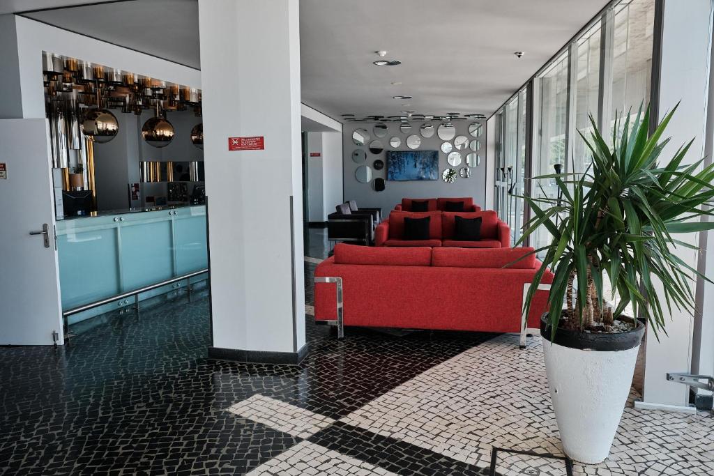 Гостиная зона в Hotel Praia Marina by RIDAN Hotels