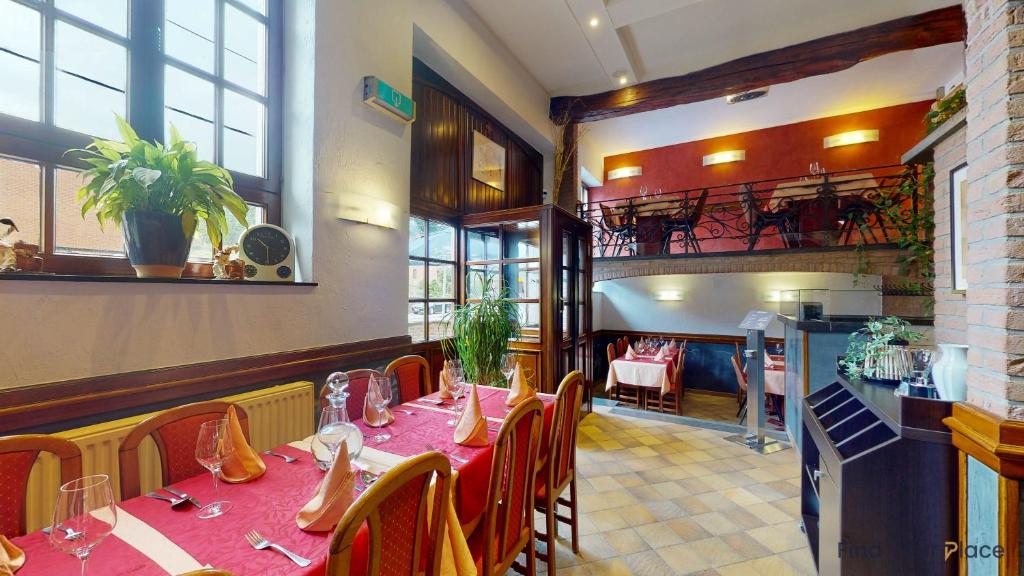 Kuchyň nebo kuchyňský kout v ubytování Hotel IL Castellino
