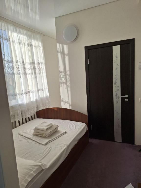 Postel nebo postele na pokoji v ubytování Барселона