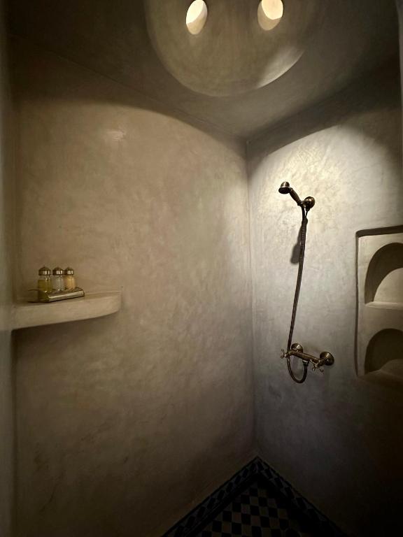 Riad Sakura Marrakechにあるバスルーム