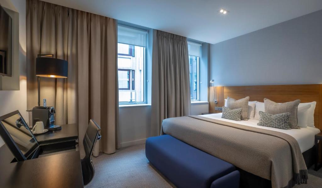 Clayton Hotel London Wall - City King Room