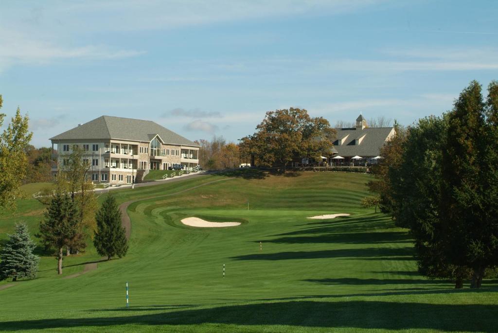 Gallery image of Inn at Lenape Heights-Golf Resort and Event Center in Ford City
