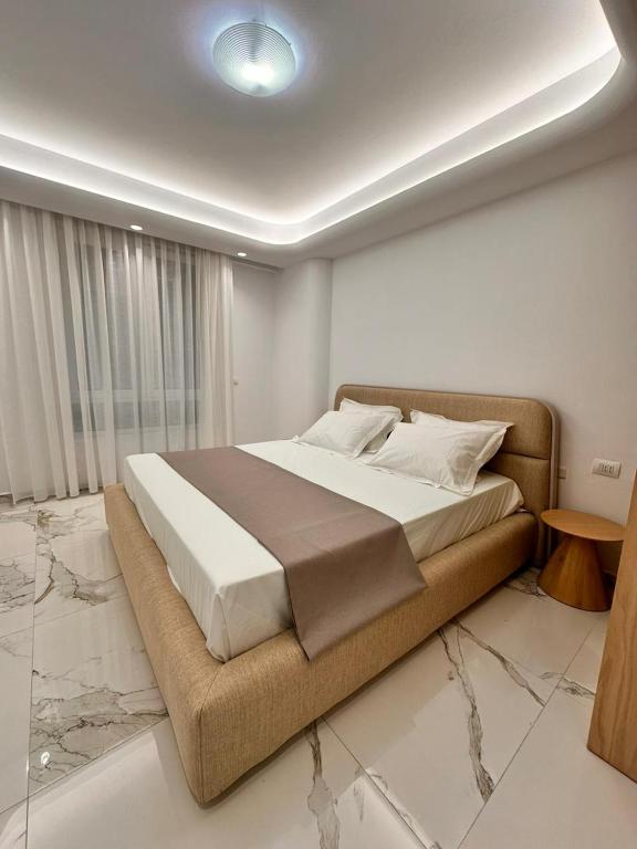 AGATE City Center Apartment - Image 2