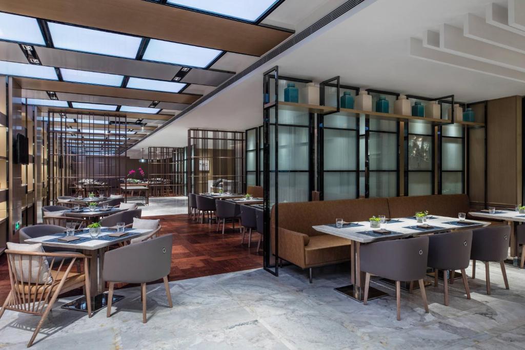 Restaurace v ubytování Courtyard by Marriott Shunde Longjiang, Near Furniture Fair