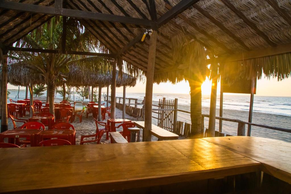  Villa del Mar Praia Hotel