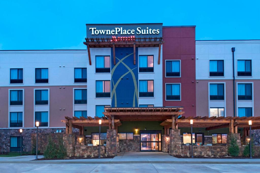 TownePlace Suites by Marriott Des Moines West/Jordan Creek - Housity