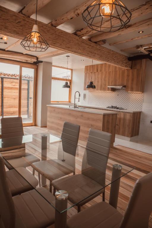 Casa Faustina - Templo de la Luna