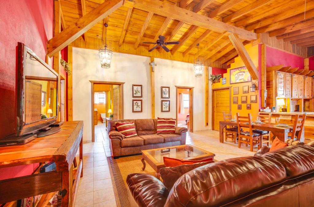 Sam Rayburn Vacation Rental about 3 Mi to Boat Ramp!, Brookeland