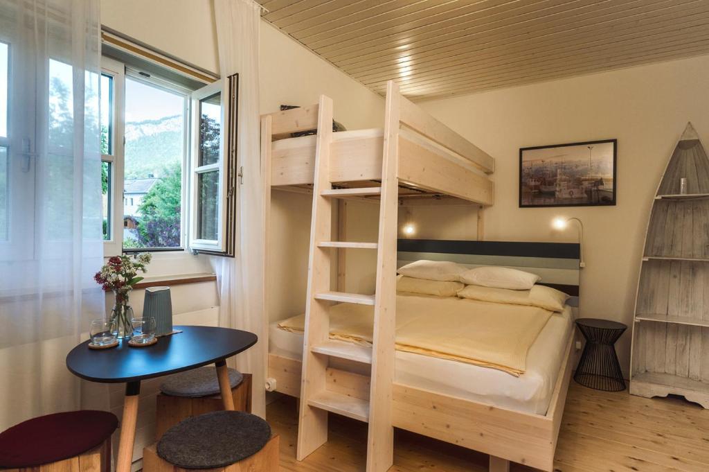Postel nebo postele na pokoji v ubytování Wanderlust Boutique Rooms