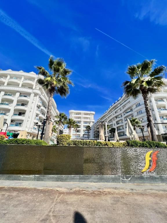 FaFa Deluxe apartments - Image 1