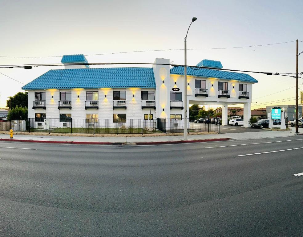 Casa Playa Inn & Suites Stanton Anaheim Area, Stanton (updated