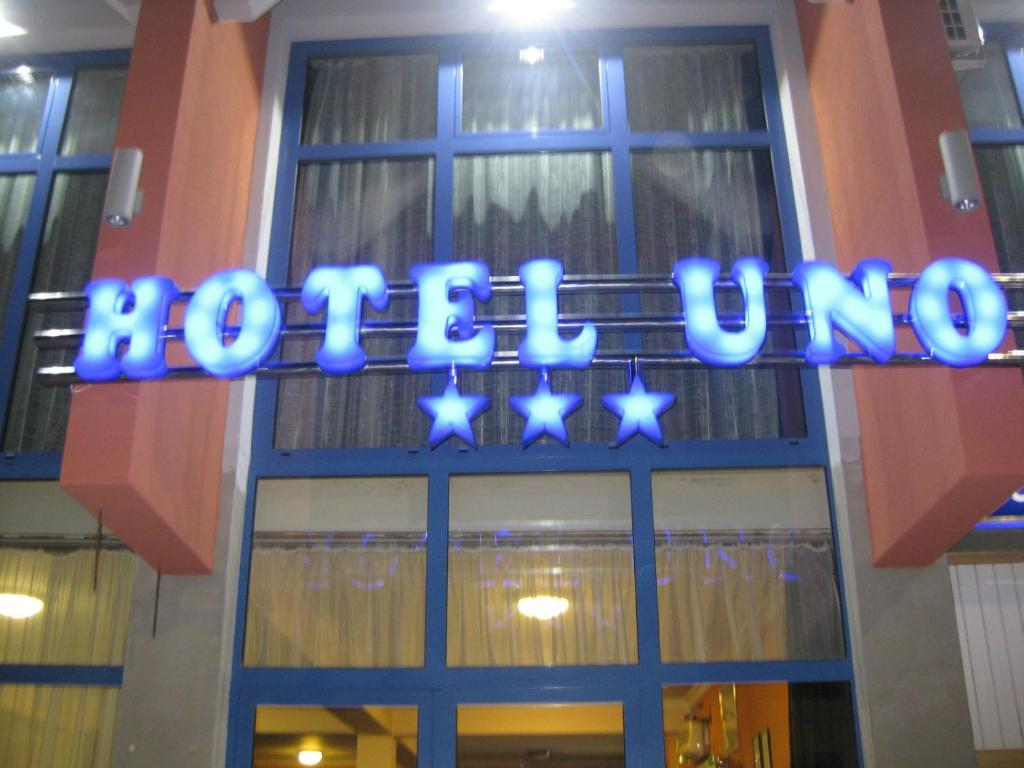 Certifikát, hodnocení, plakát nebo jiný dokument vystavený v ubytování Hotel Uno