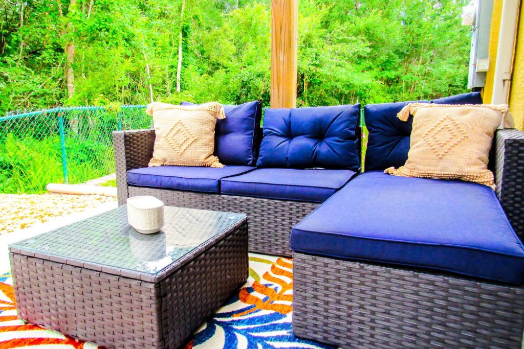 Stylish 3 Bedroom Home Private Balcony Patio, Kissimmee Precios