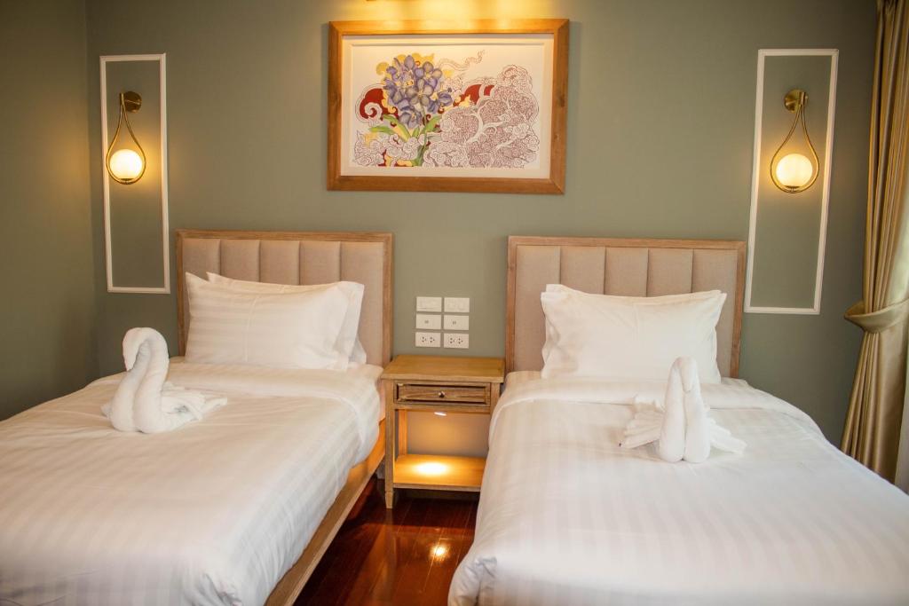 Siri Grand Bangkok Hotel - 9