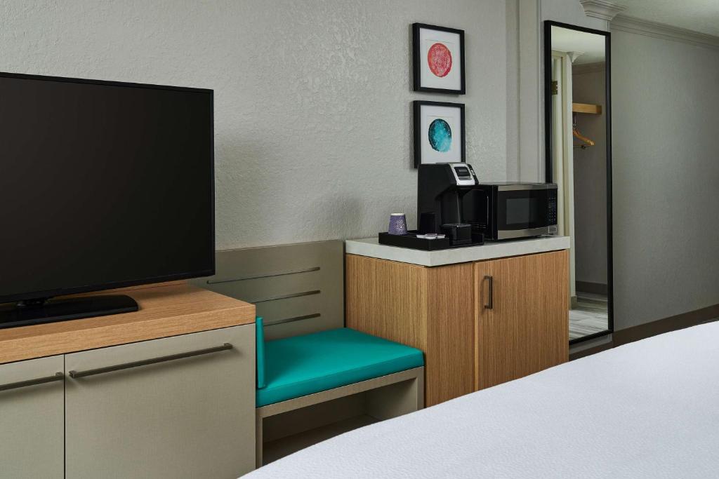 Hilton Garden Inn Tewksbury Andover photo