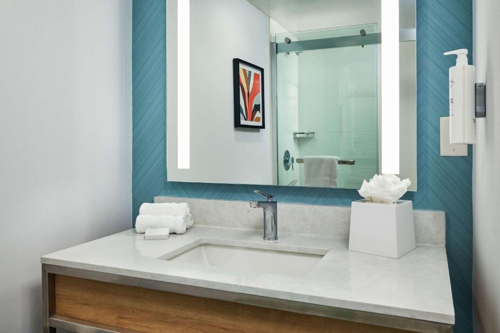 Hilton Garden Inn Tewksbury Andover photo
