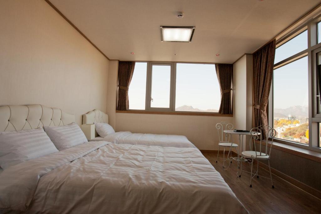 YD Residence - Premium Double Room