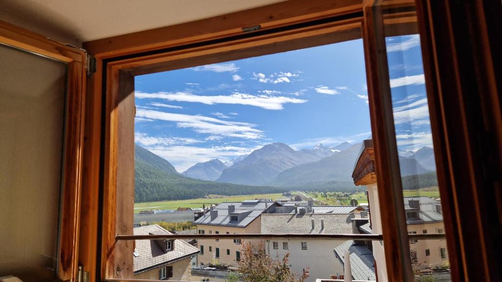 Nespecifikovaný výhled na hory nebo výhled na hory při pohledu z bed and breakfast