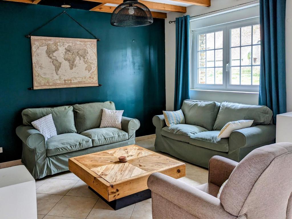 Le Rondot - Maison de campagne proche Mont-Saint-Michel 12km - Three-Bedroom House