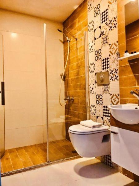 GRAND DELUX HOTEL - 套房