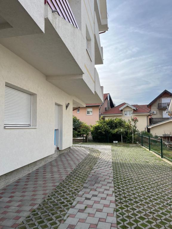 Budova, kde se apartmán nachází