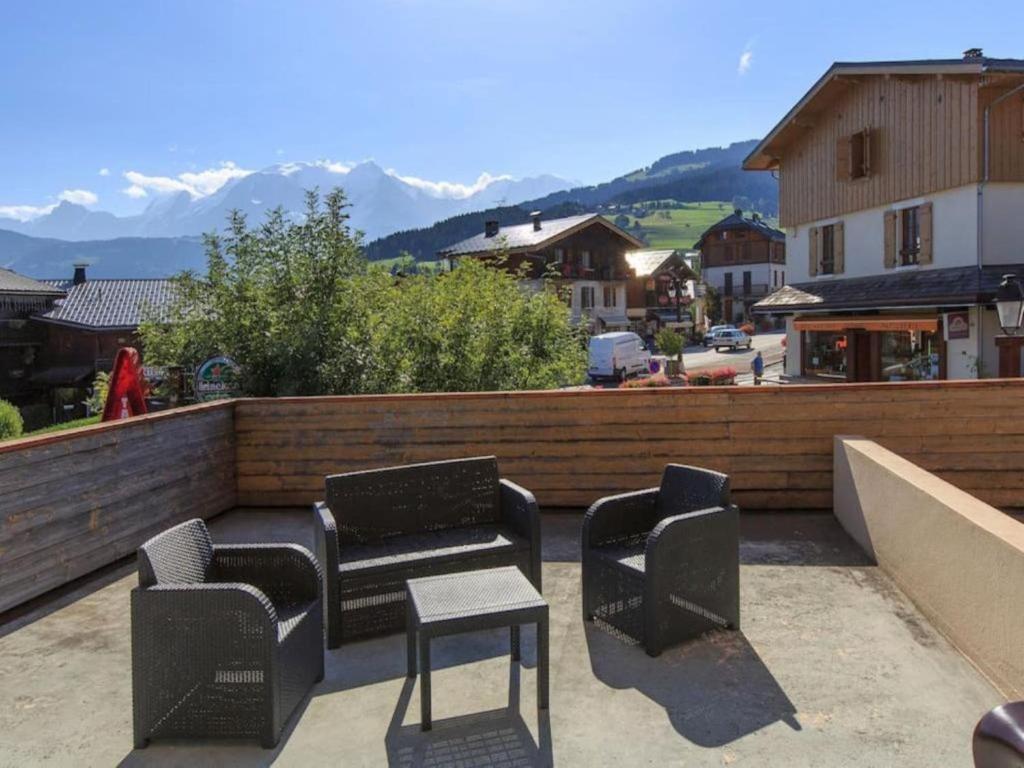 Nespecifikovaný výhled na hory nebo výhled na hory při pohledu z aparthotelu