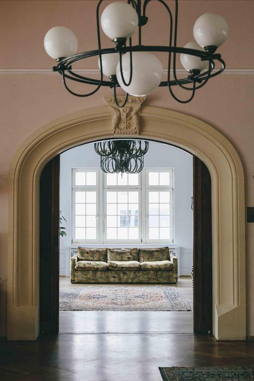 DAS SCHMÖCKWITZ - Resim 14